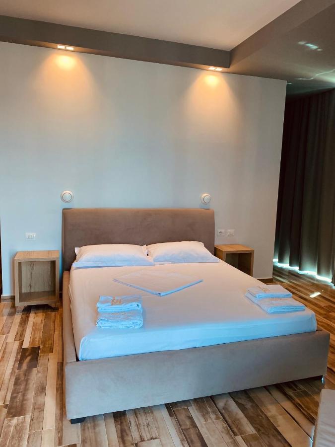 Montecarlo Lungomare Vlorë Exteriör bild
