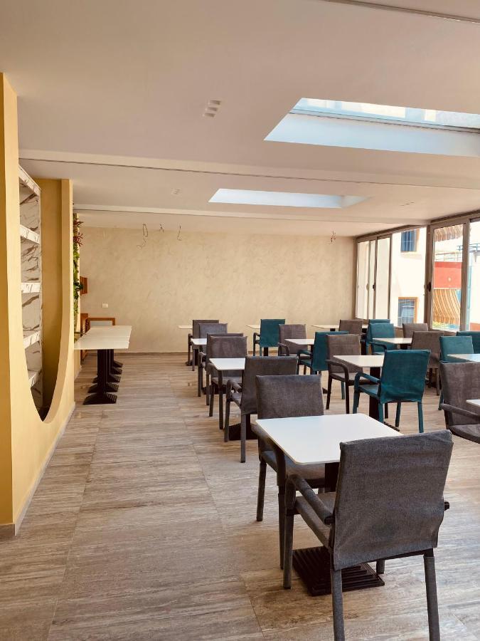 Montecarlo Lungomare Vlorë Exteriör bild